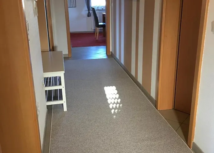 Tolle In Loeffelsterz Lejlighed Schonungen