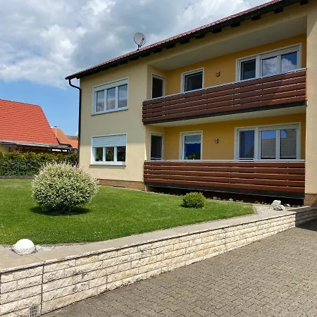 דירה Tolle In Loeffelsterz Schonungen